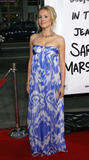 th_76858_Kristen_Bell_-_Forgetting_Sarah_Marshall_premiere_in_Hollywood_-_April_10_2008_122_122_114lo.jpg