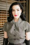th_95525_Celebutopia-Dita_Von_Teese_signs_her_new_book_in_Los_Angeles-43_122_206lo.JPG