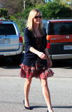 th_94097_Preppie_-_Reese_Witherspoon_at_the_Neil_George_Salon_in_Beverly_Hills_-_Jan._12_2010_7222_122_423lo.JPG