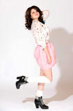 th_77537_Selena_Gomez_Vancouver_Photoshoot_II_May2009_005_122_457lo.jpg