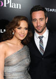 th_10467_jenniferlopezthebackupplanpremieretikipetercelebritycity036_123_590lo.jpg