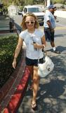 th_31930_Hayden_Panettiere_Gets_a_Parking_Ticket_in_West_Hollywood_8-16-07_13_122_76lo.jpg