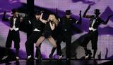 th_81623_Celebutopia-Madonna_performs_during_her_Sticky_and_Sweet_in_Mexico_City-18_122_829lo.jpg
