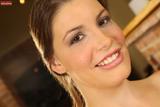 Zena h11f2cvgqn