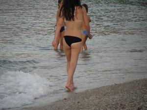 Candid Spy of Sexy Greek Girl On The Beach -p4h41fkzay.jpg
